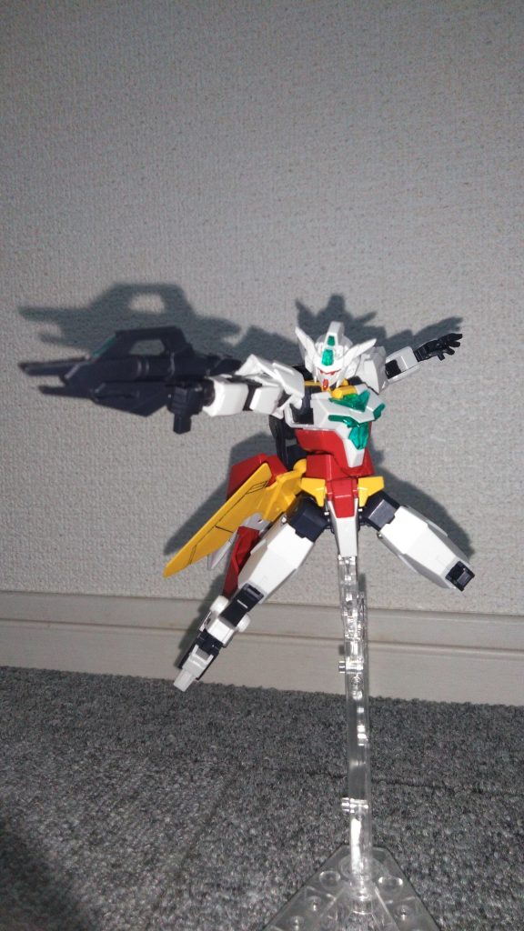 スタンドは専用のやつがついてきていました