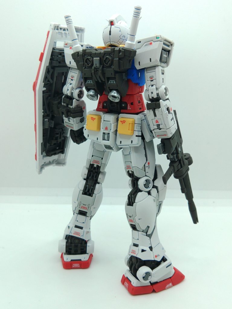 ぐりぐり動かせるのはいいけど素立ちがなかなか綺麗に決まらない。