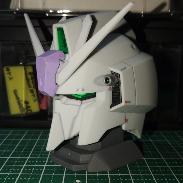 Zガンダムの頭だけ