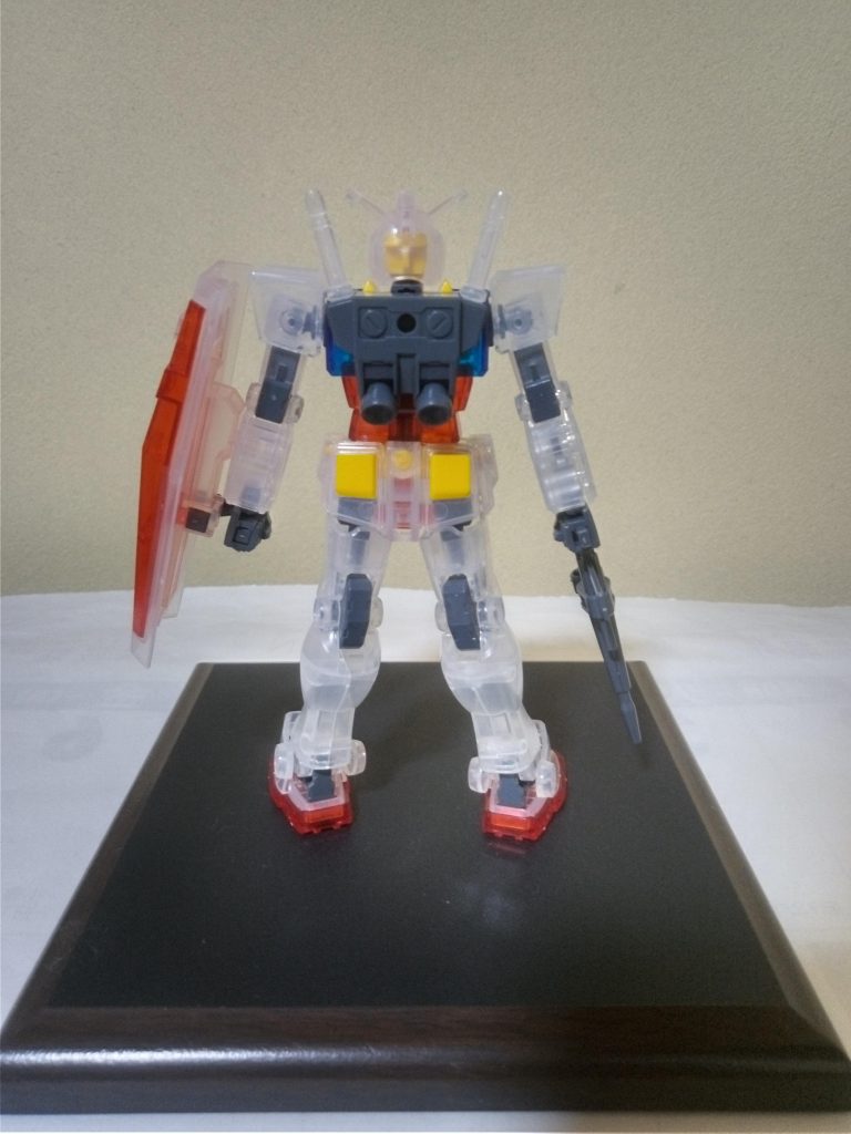 背中。黄色とグレーの所以外はクリアーです。