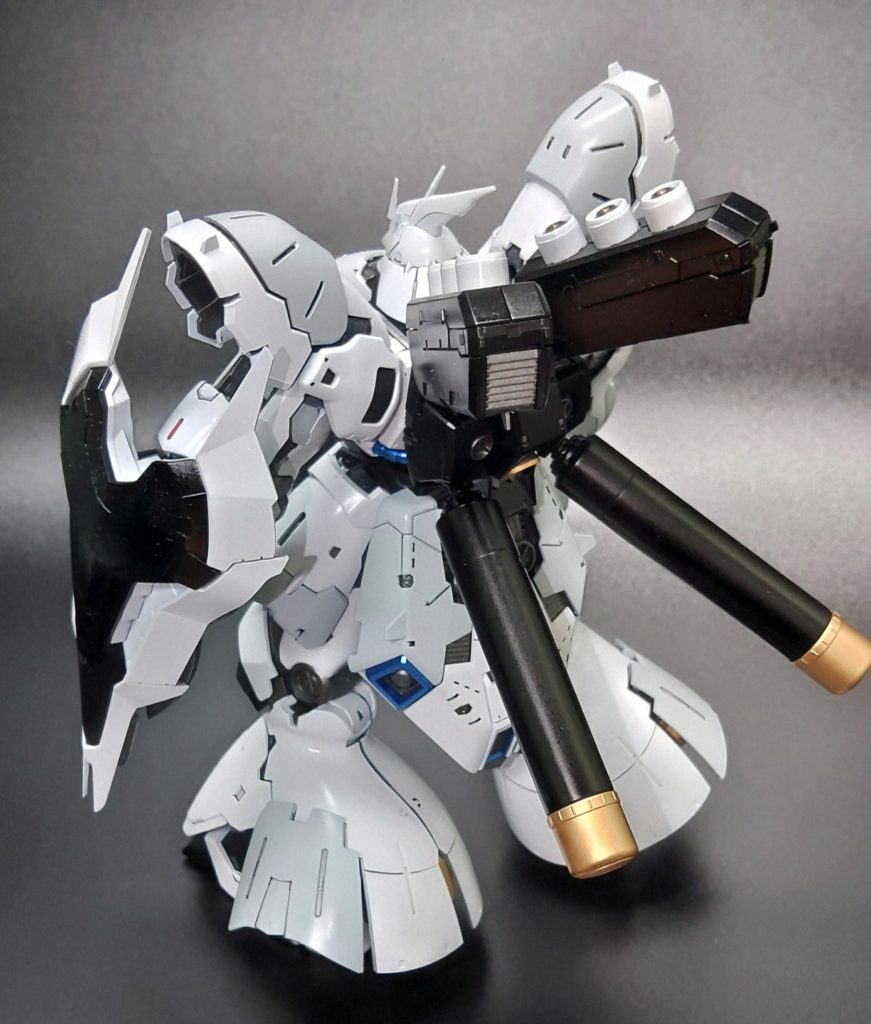 サザビー–3枚目/制作者：@nanotek04