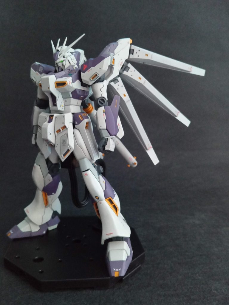 HG hi-νガンダム　改修–2枚目/制作者：マッドさん