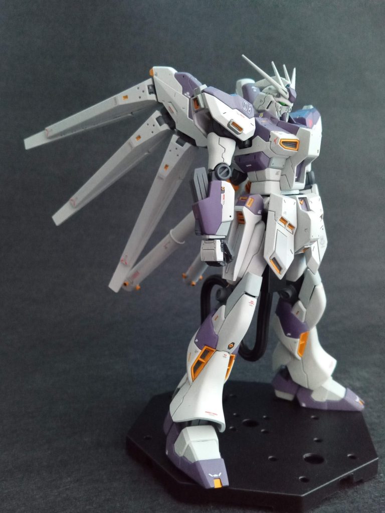 HG hi-νガンダム　改修–3枚目/制作者：マッドさん