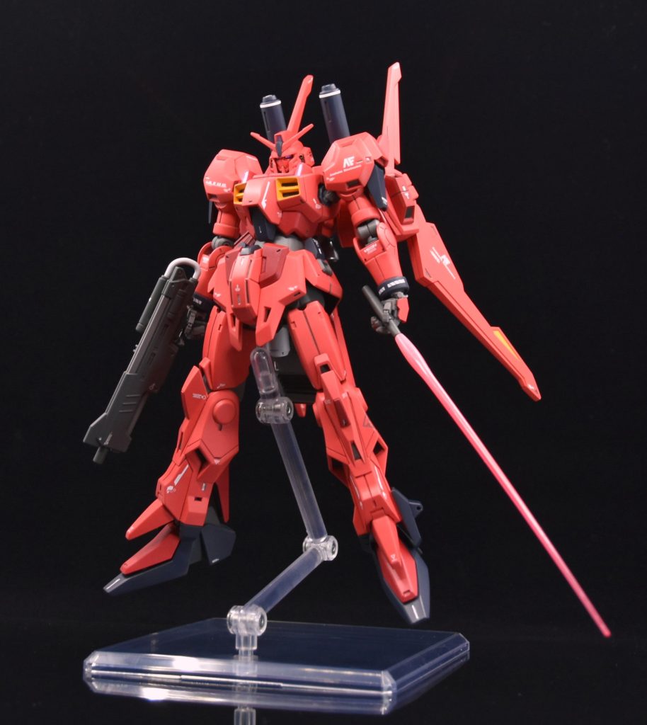 今回塗装はラッカーメインですが部分的に水性塗料を導入しました。細かなシルバーはファレホ、フレームの一部はクレオスの水性塗料です。エナメルでのすみ入れも可能なので便利ですね。