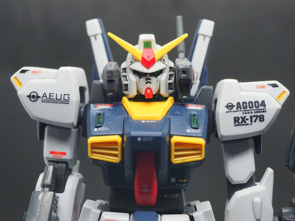 元悪役って感じが良く出てますよね？(zaku-kao4)