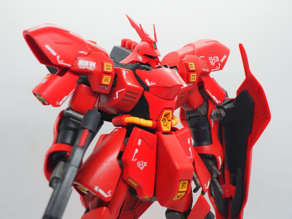 流石、総帥のＭＳですね(gundam-kao2)存在感が半端ないです(gundam-kao2)