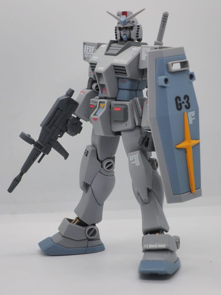 渋い感じが良いですよね(gundam-kao2)