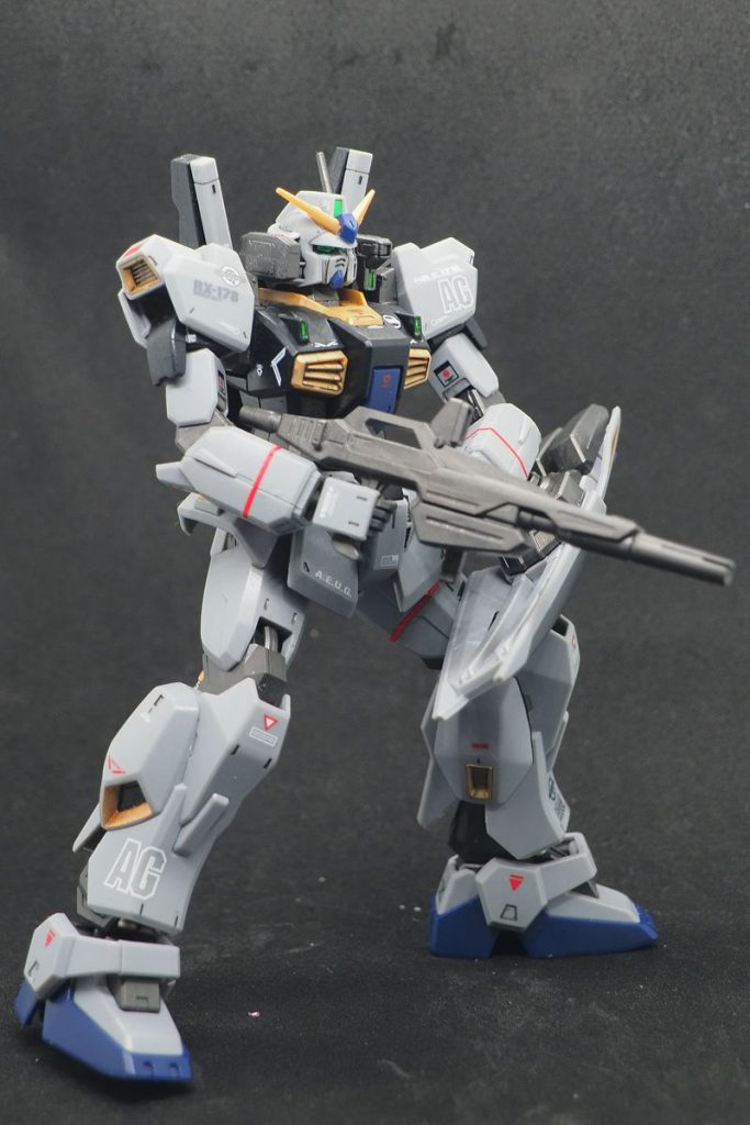 ついでなので、デカールを追加しています。