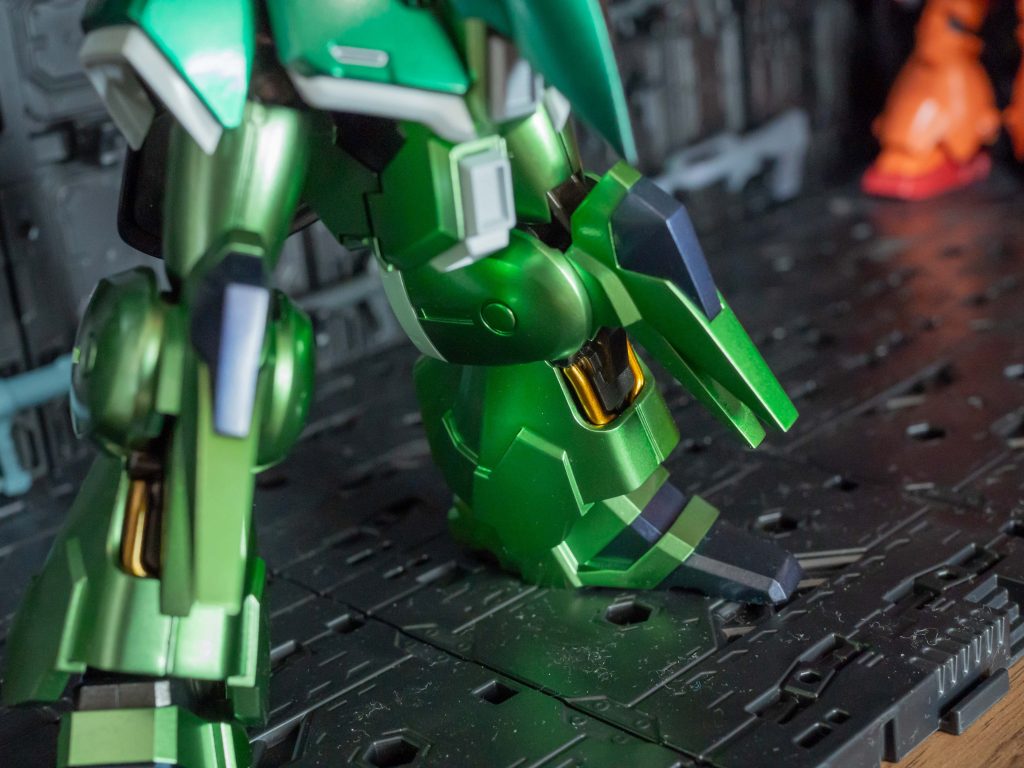 メタリックダークブルーもかっこいい