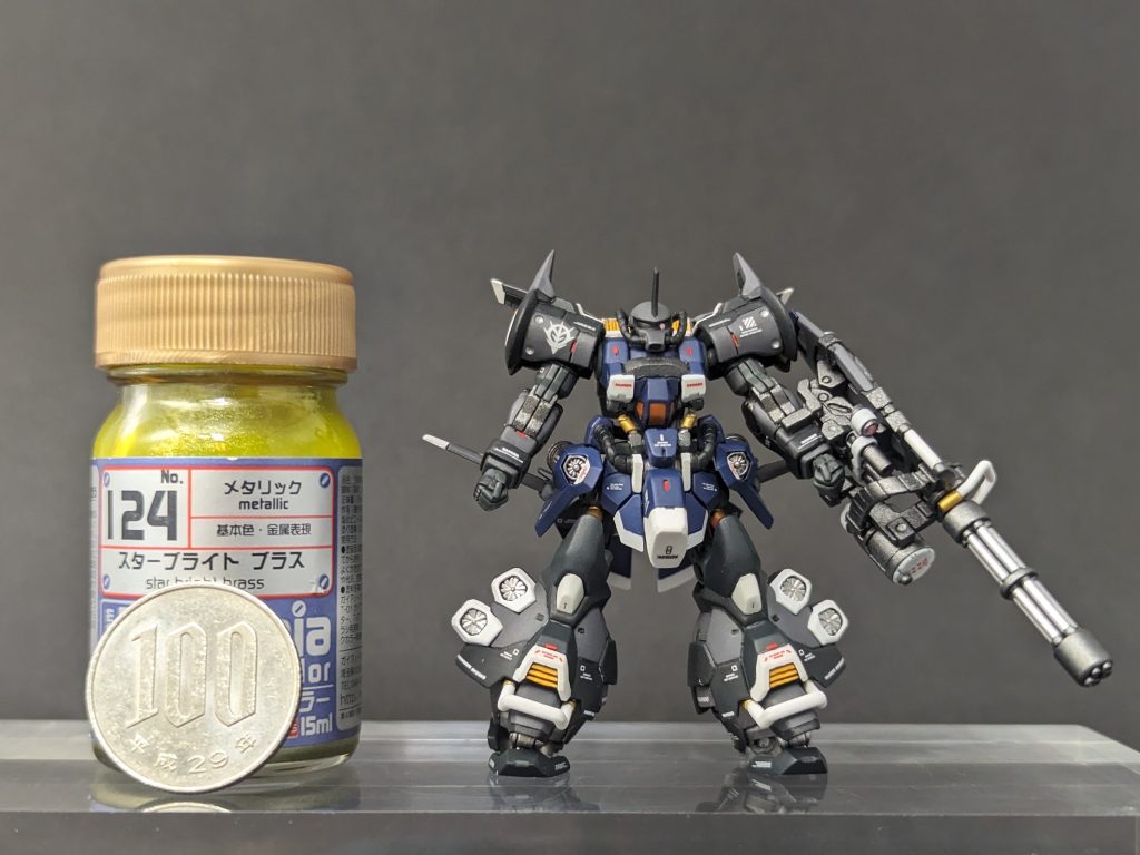 最後に大きさ比較(zaku-kao8)ガンダムアーティファクトは塗ればかなり化け、とても面白いアイテムなので、是非皆さんチャレンジしてみて下さい(zaku-kao5)
