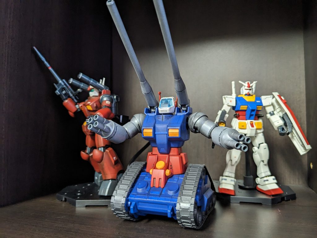 ガンタンク寄りでいつも後ろにいるので、たまには前に