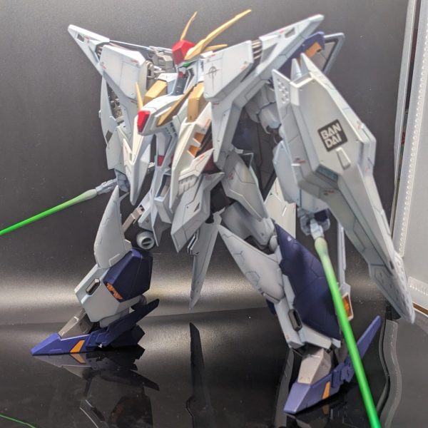 Ξ(クスィ)ガンダム