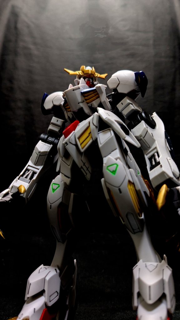 自分には最後のカチコミかける前の高倉健に見えている一枚です。