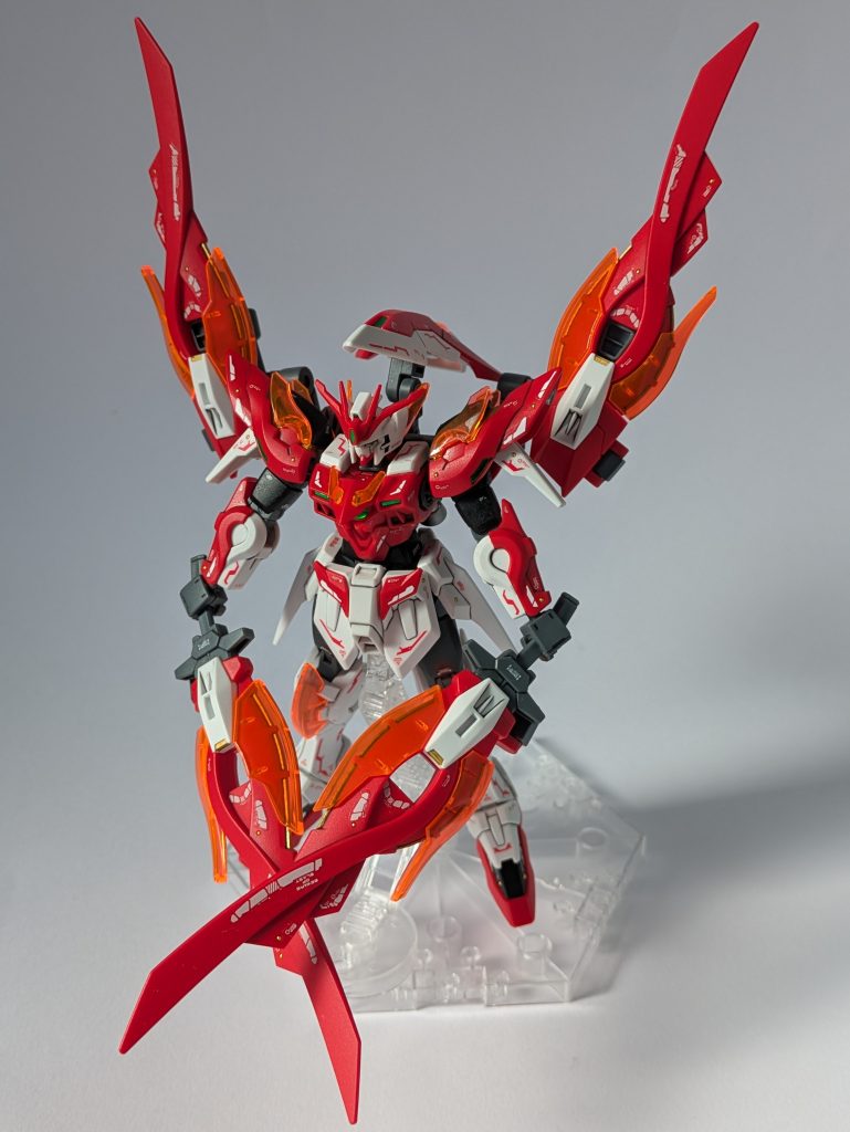 大剣を構えるウイングガンダムゼロ炎！