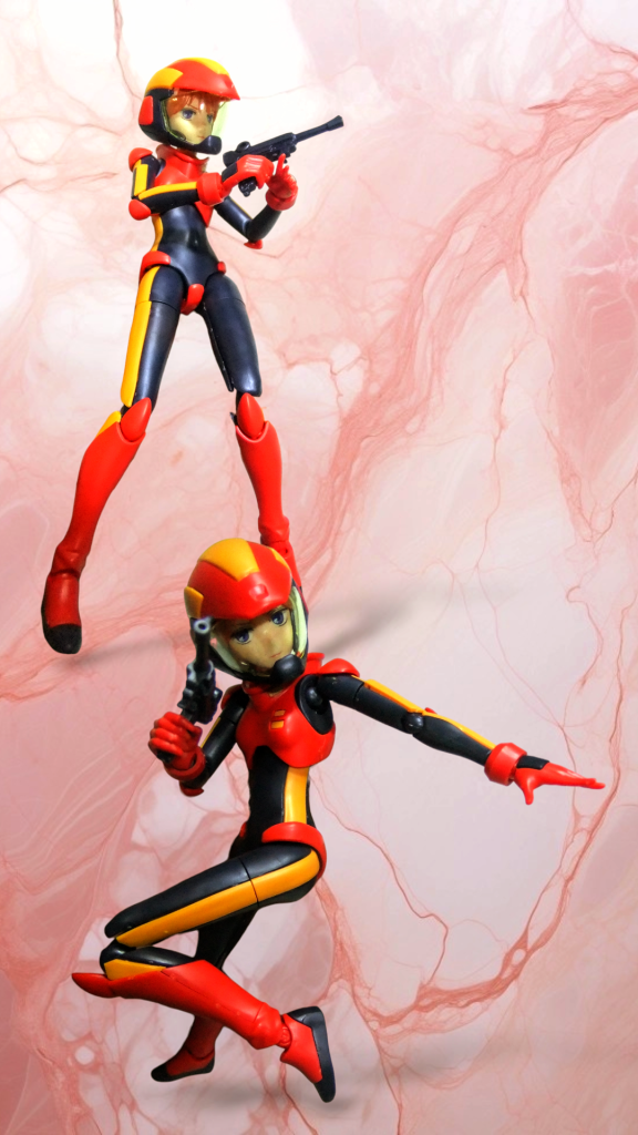 拳銃がやや　オーバースケールなのは御愛嬌💦