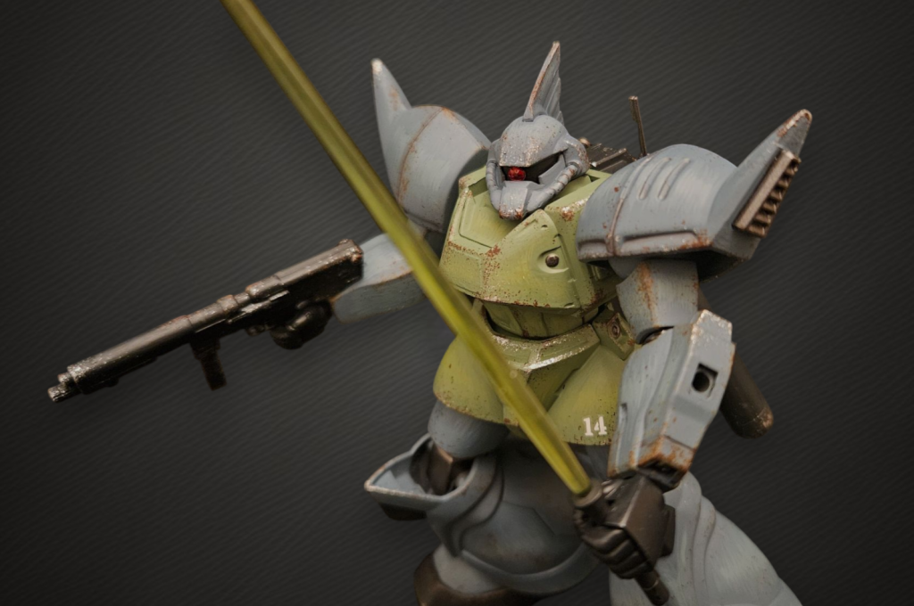 ビームサーベル×マシンガン