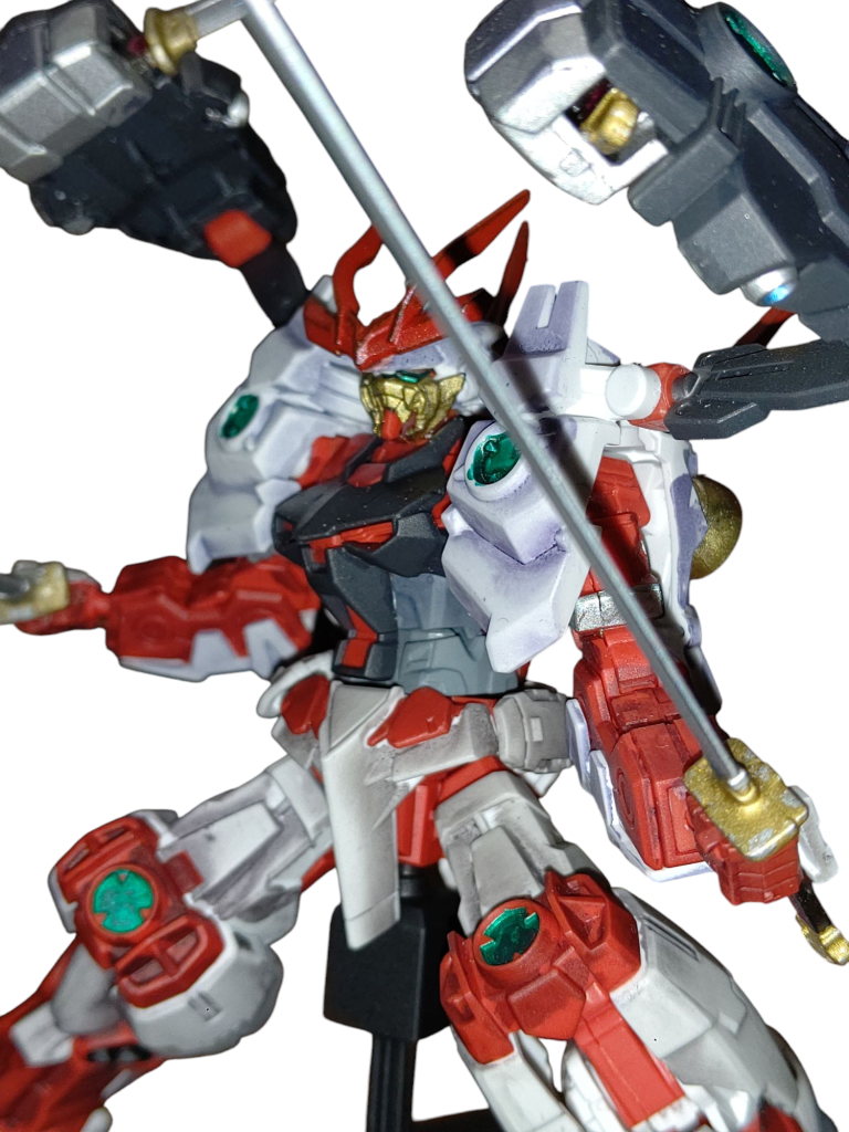 肩のアーマーの裏側黒く塗った方がよかったかも。ちょっと重量感が足りない？