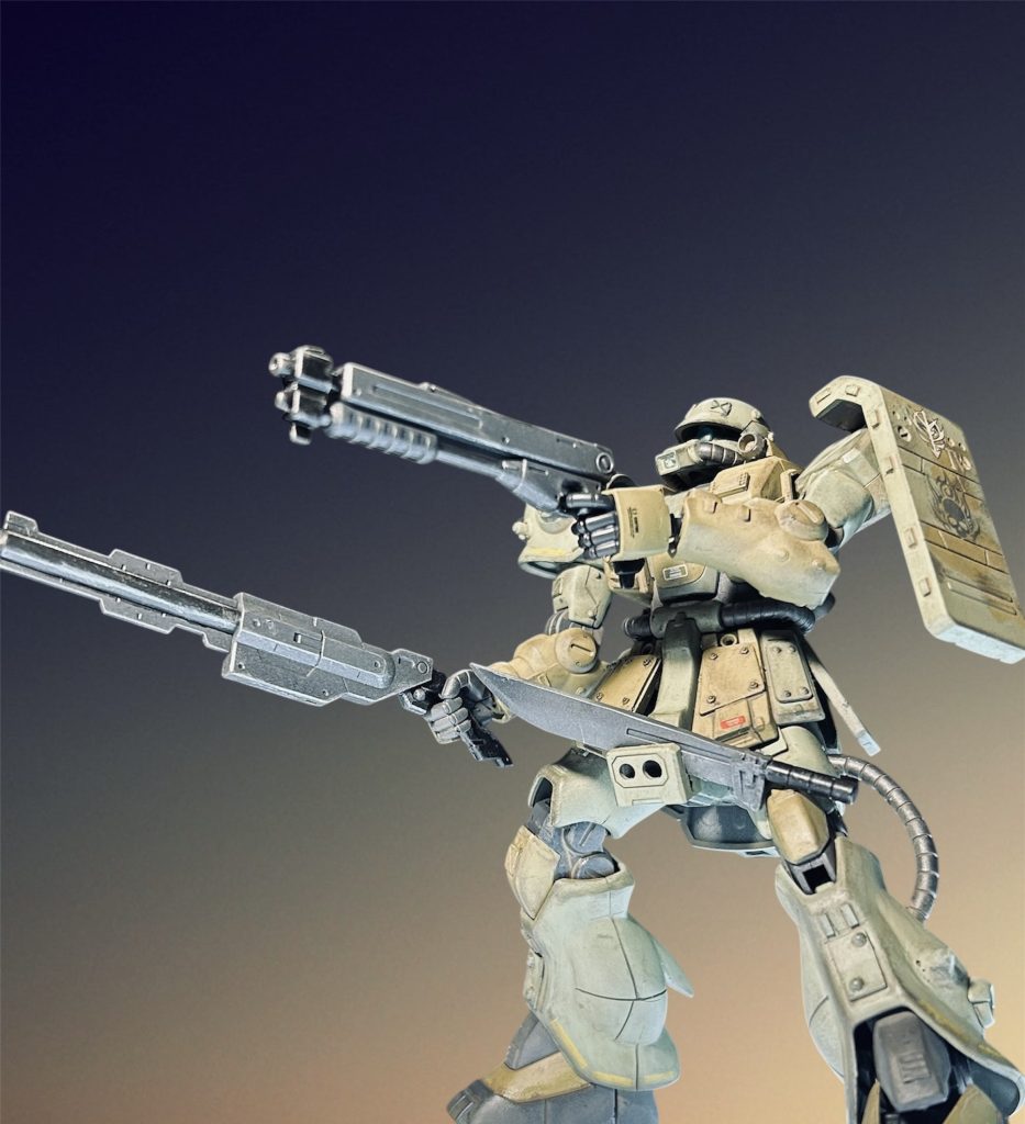 塗装後にデカール、艶消し、ウォッシング、チッピング、ドライブラシ、ウェザリングマスターを使いました。最近素組で放置してたHGを色々遊んでます。ご覧いただきありがとうございました😊