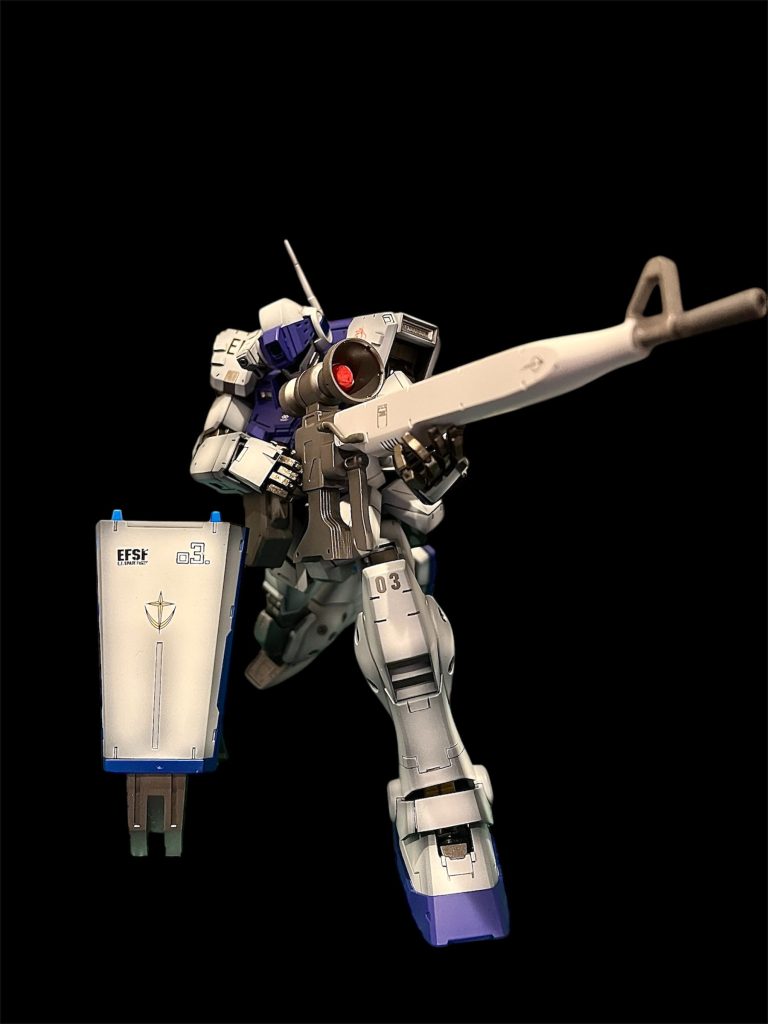 スナイパーライフル🎺とても出来の良いキットでしたが、ハンドパーツだけはいただけません😵‍💫エモーショナルマニュピレータ？は保持力なし指ポロリで激萎えでした😂