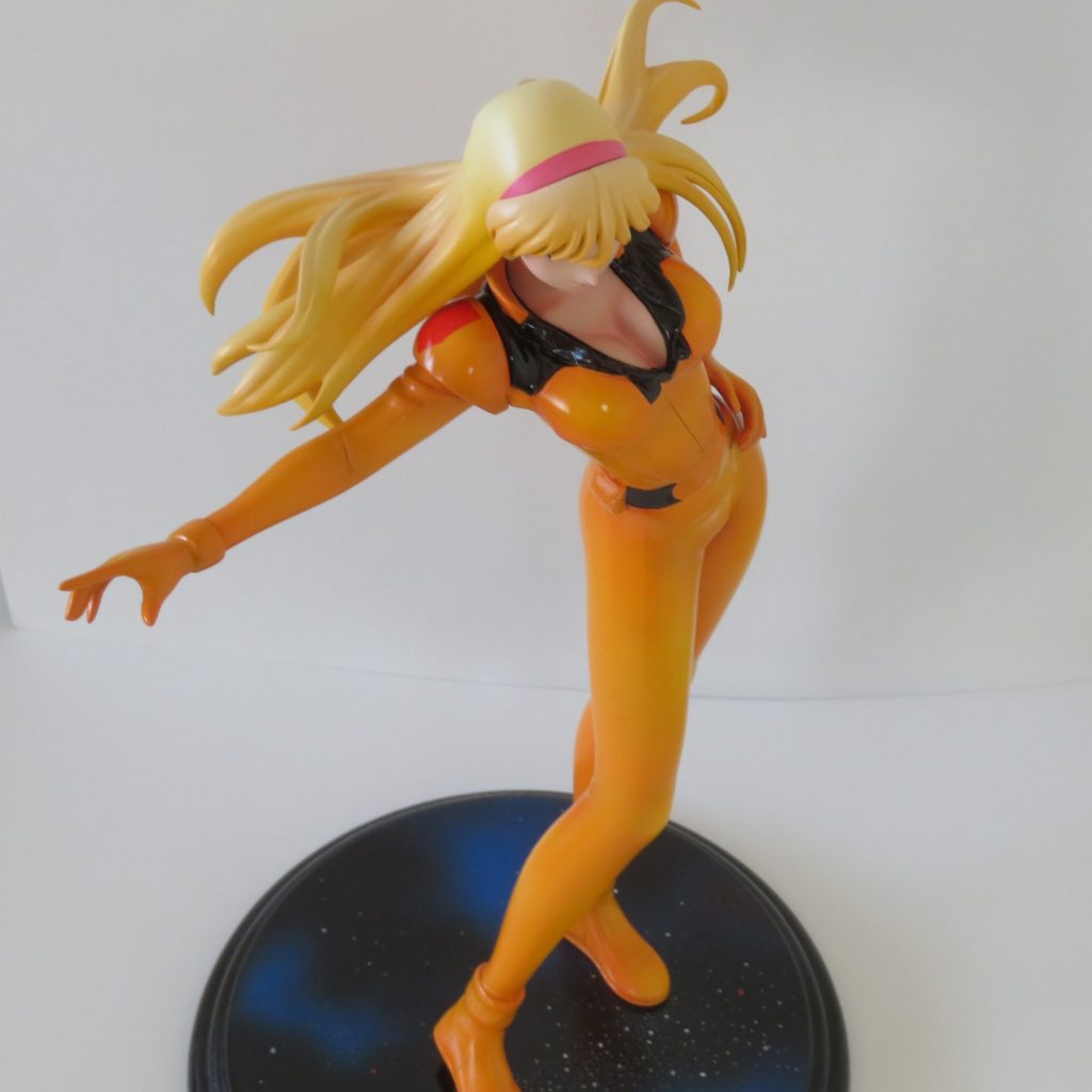 ベースには宇宙空間を描きました。