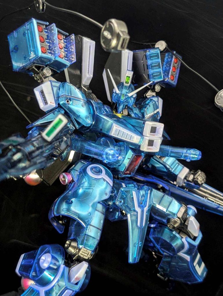 ガンベ限定　MG 1/100 ガンダム Mk-V  クリアカラー メカニカルコアメッキ仕上げ–6枚目/制作者：しうまい