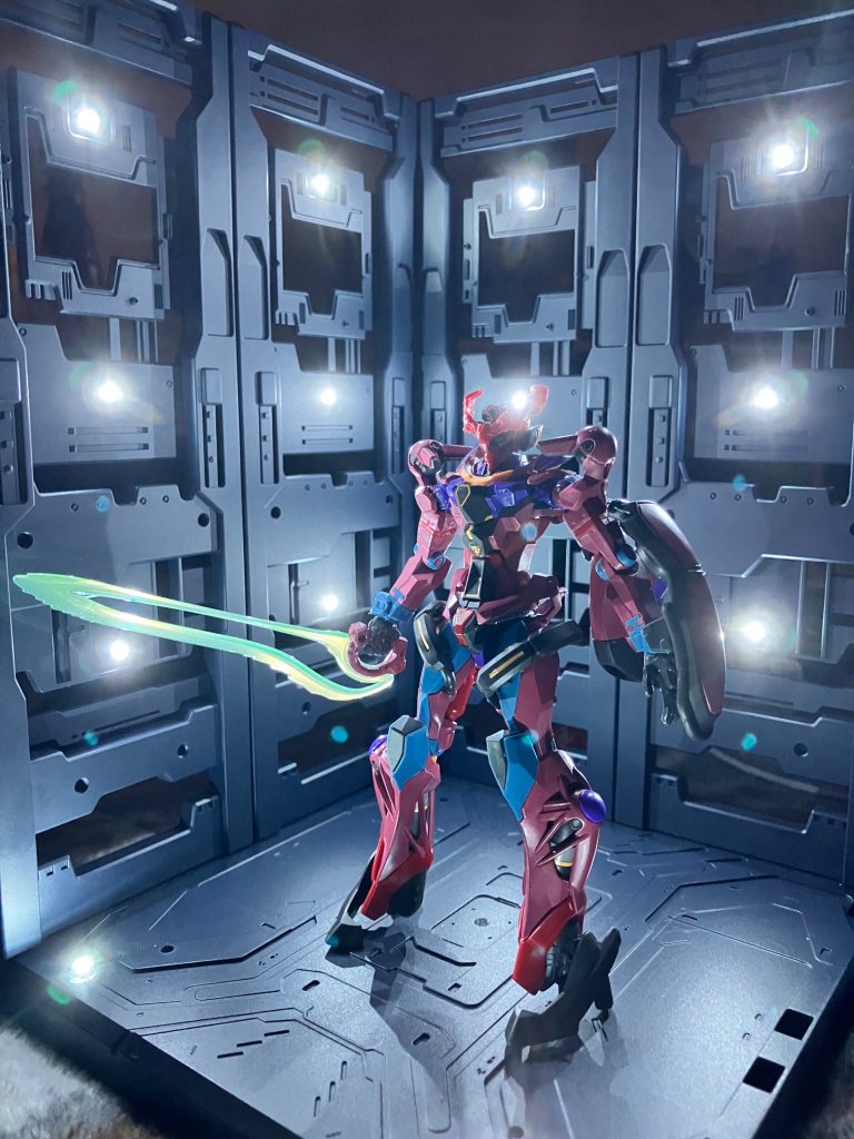 先日購入したLEDハンガーベースで撮影しています。これが中々かっこいいです