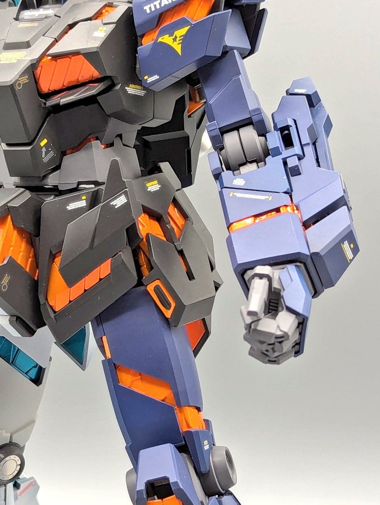 RX-0 ユニコーンガンダム エゥーゴvsティターンズ–8枚目/制作者：ばじーな