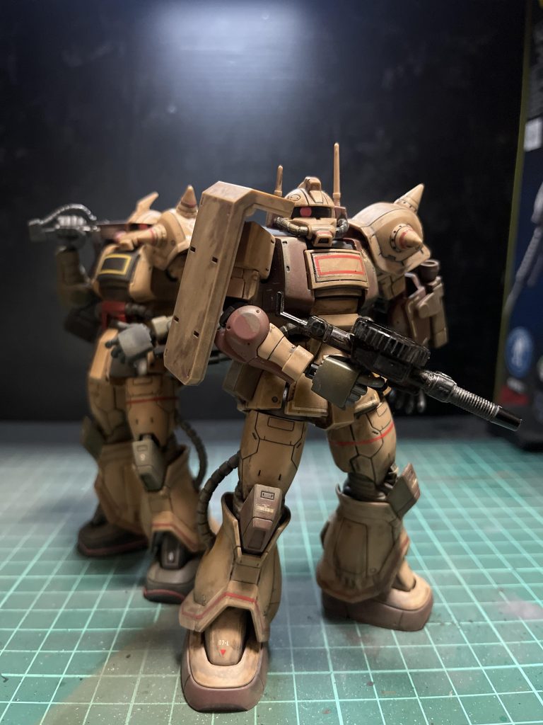 デザートザク部隊どちらも本当に渋くてツボです