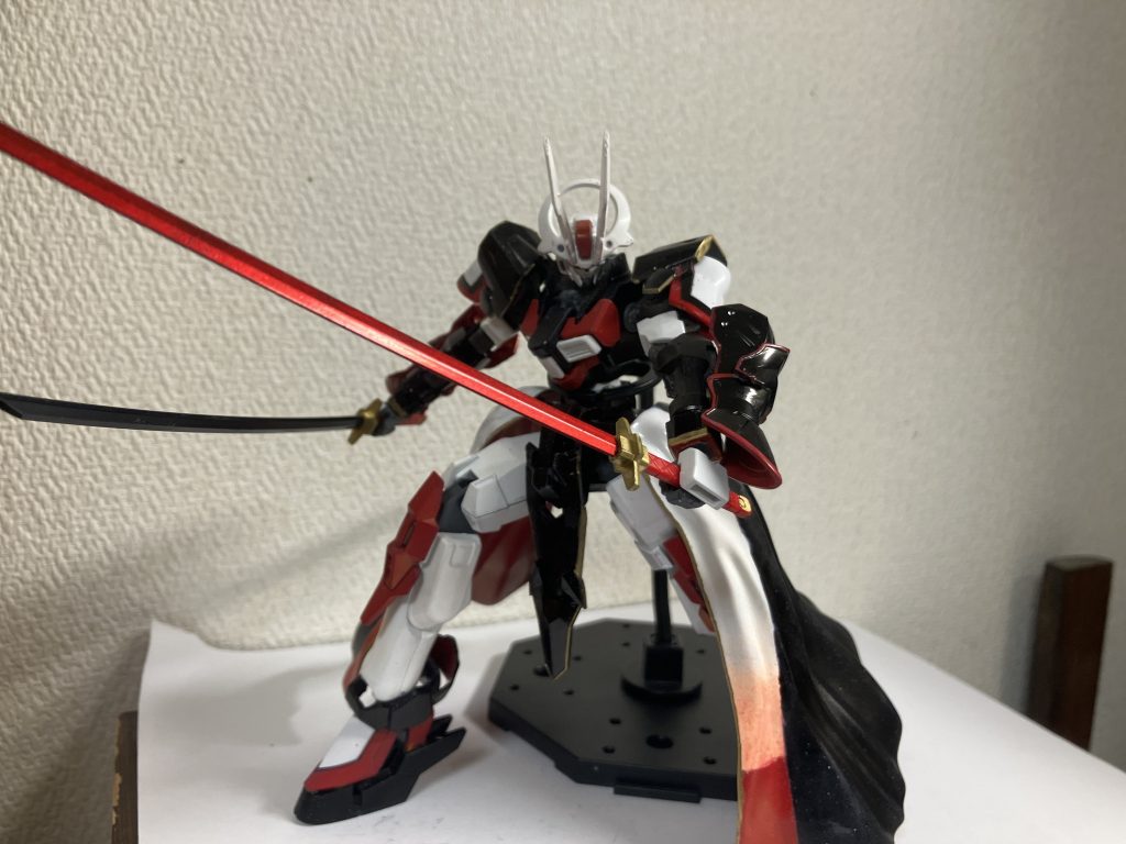 刀を二本持たせましたやはり、二刀流は良いですね