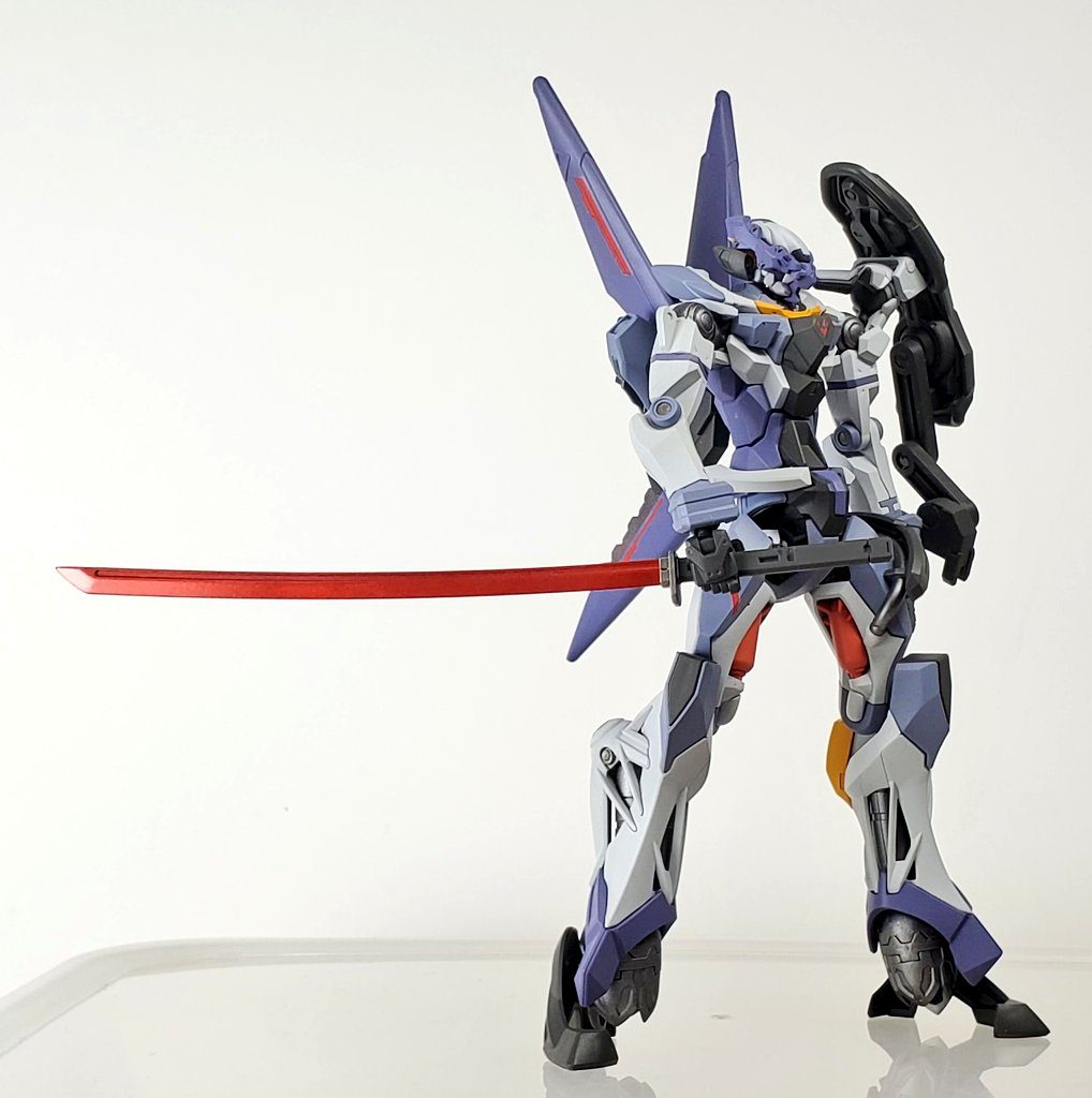 刀しかないので射撃戦には弱いです……？