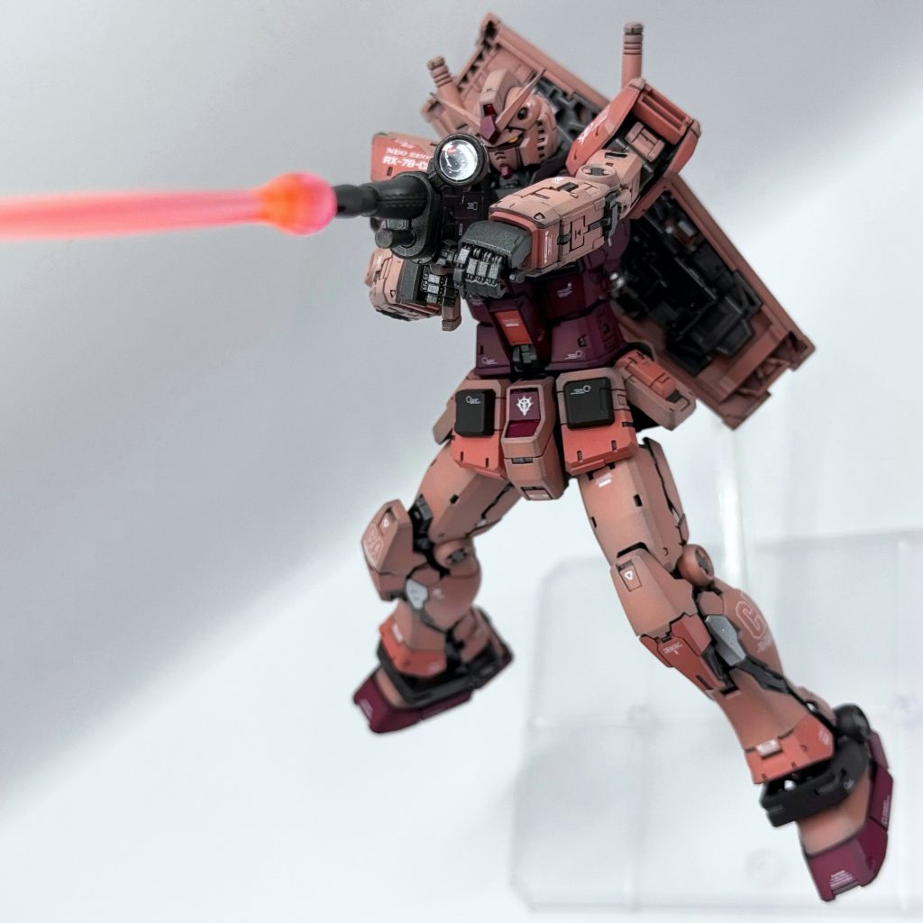 RG キャスバル専用ガンダム–3枚目/制作者：ガンプラさんTW