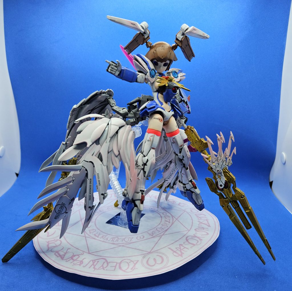 アクセルシューターあるいは「少し…頭冷やそうか」☝🏼これができるように手首パーツは30MMのオプションパーツセット12を使用しました傾けた武器持ち手首もついているので助かります実は計画を立てた頃は極め手を使うと思っていたが古いRGの可動手首の脆さを体験してきた今では極め手に対して不安しかなく前述通りレイジングハートは重いのでここは耐久重視にしました