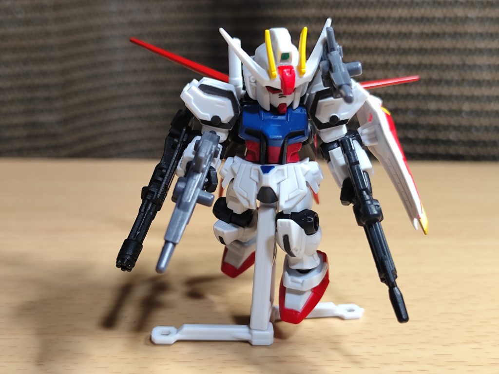 一部の武装の取り外しもたすことも可能