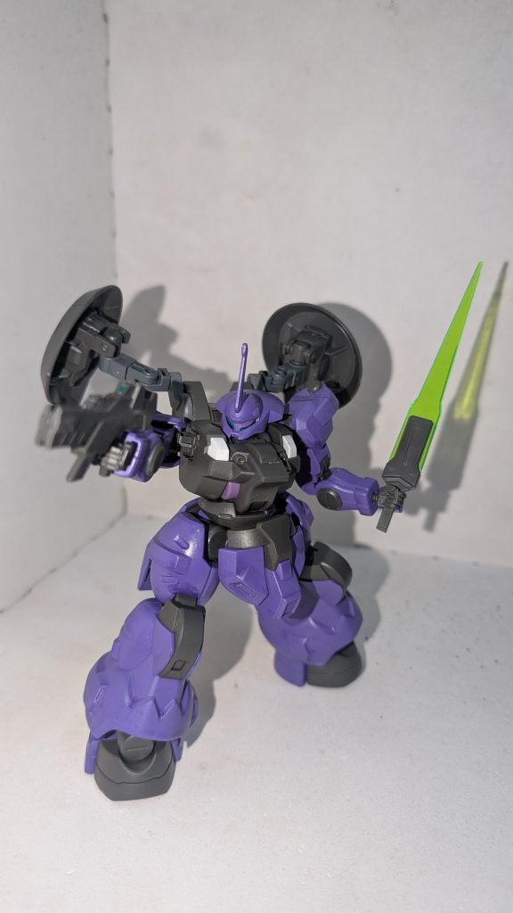 ライフルとビームトーチ。