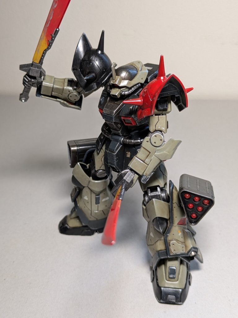 今回のお気に入りショットです。(zaku-kao5)「刀を振り回すイフリート!」ミサイルポッド、なんか邪魔じゃない?と思ってしまう…(zaku-kao1)