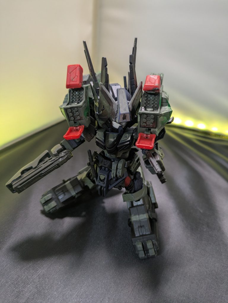 また、エクシアハザードの武器を一部使うことができる