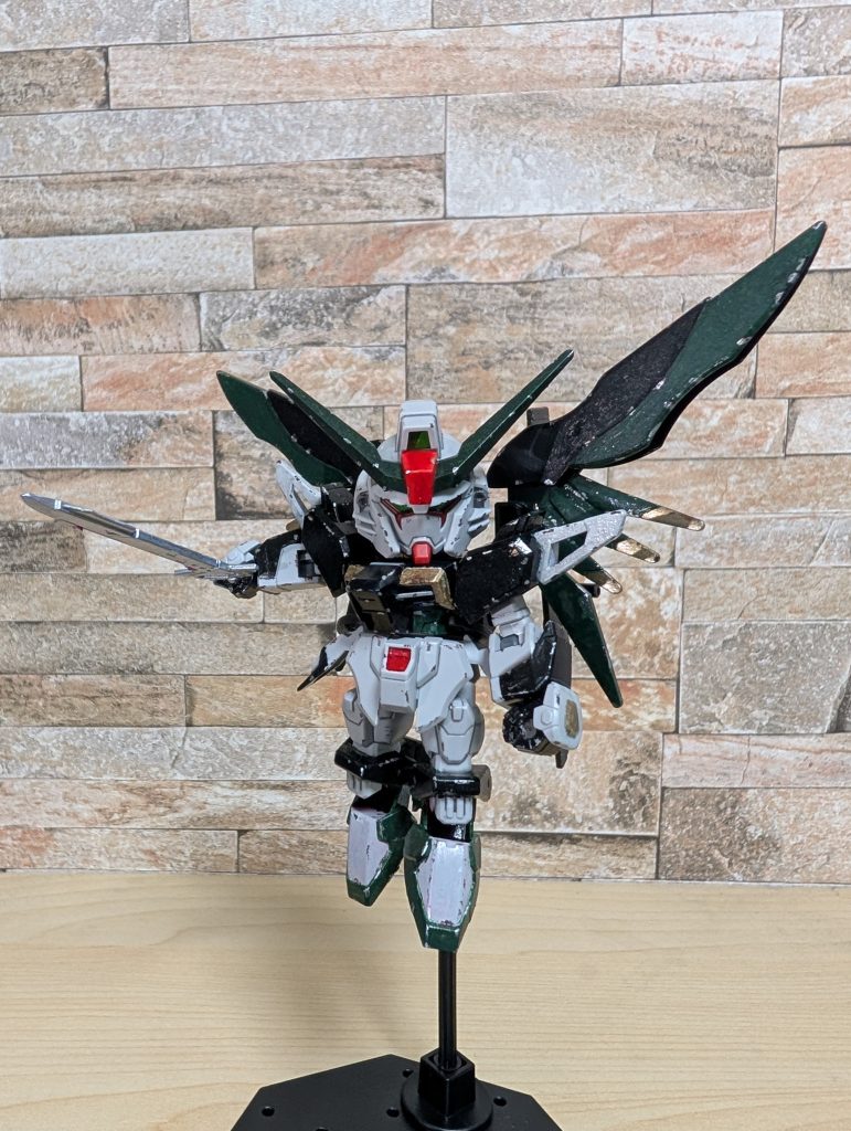 当初の目標が達成できたかは自信があまりないのですが、威圧感はいい感じに表現できた気がしており、満足です!ぜひぜひ感想などお聞かせください。前回のライフリに続き黒っぽいイメージの作品だったので、次は明るい色の作品も作ってみたいです。ありがとうございました!