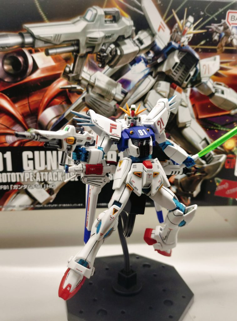 あまり好きな機体じゃなかったのですが、作っていくうちに、なんだ？コイツカッコいいぞってなりました。