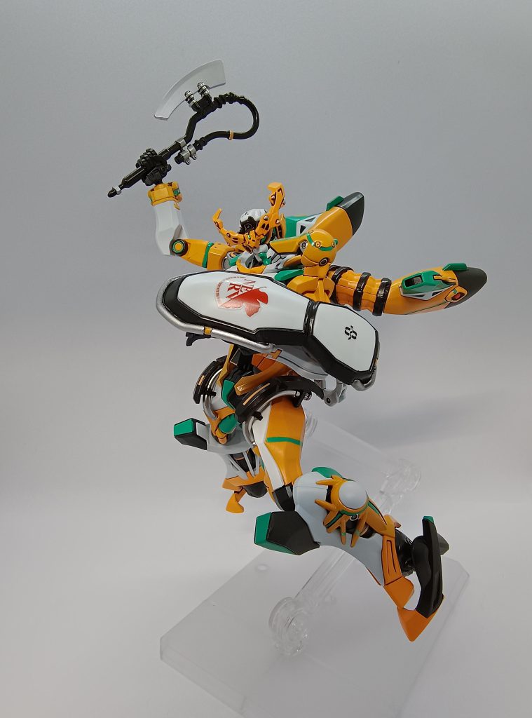 武装も塗り分けました。