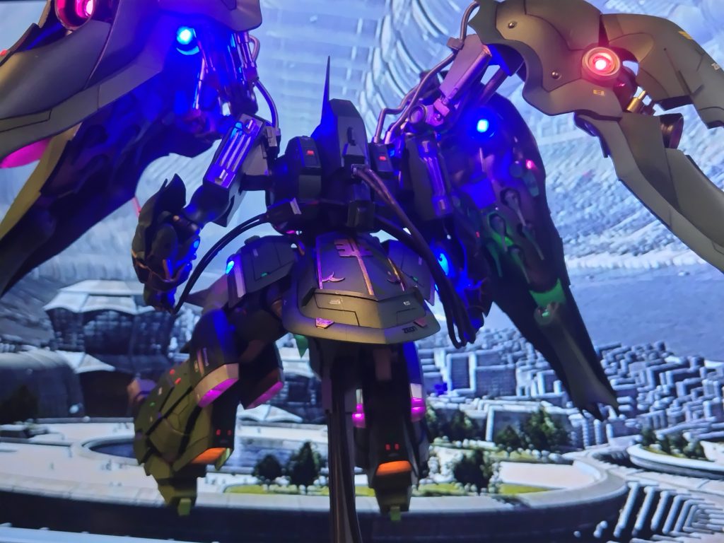 LED37箇所点灯します。