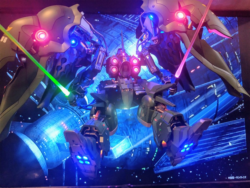 宇宙空間。ジェガンがあれば！！