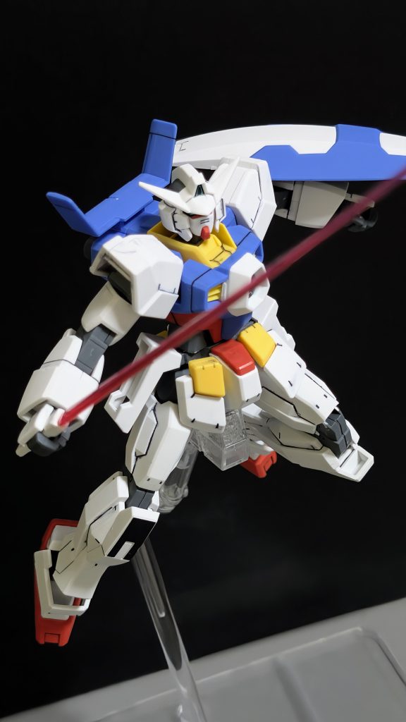 そんな感じでガンプラ作り第4弾でした。まさかね…パーツが崩れるとは…。(土のようにボロっと)アクシデントもありましたが、何とか修正できて良かったです。最後まで見て頂きありがとうございました。