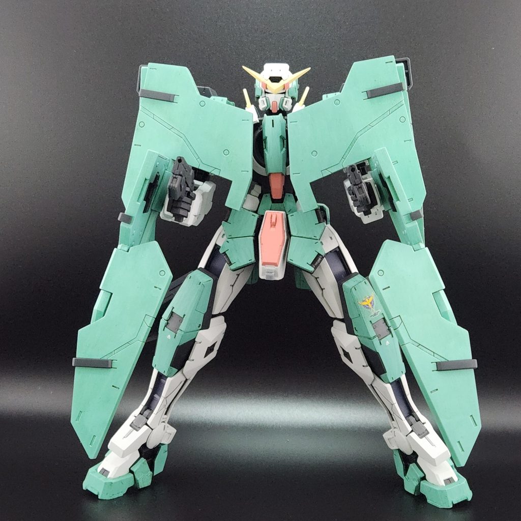 GNシールドからのGNピストルだすの好きなギミックなんですよ！