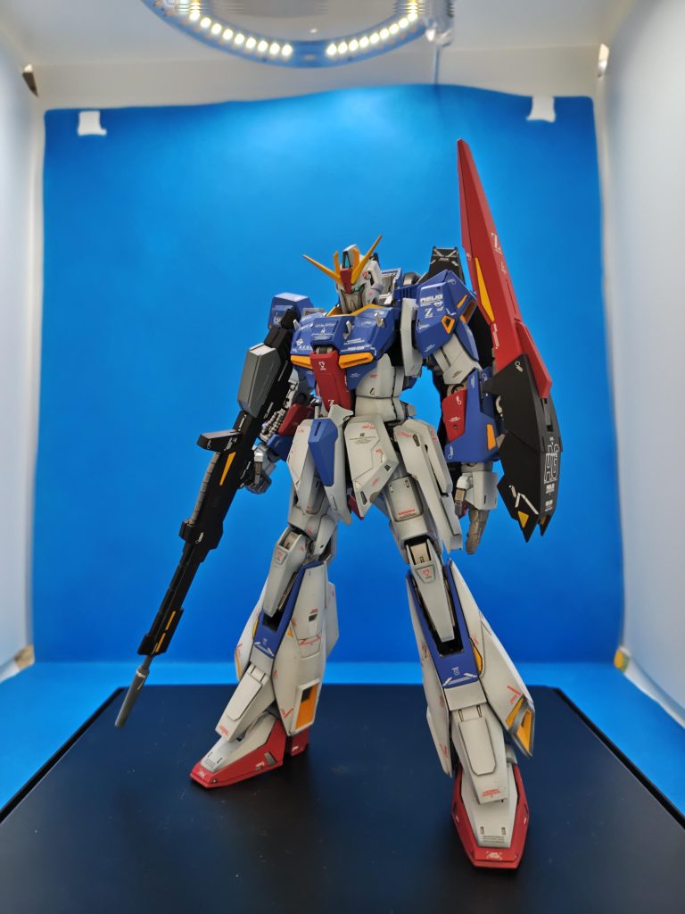 相変わらず躍動感の有るポージングは難しいです。