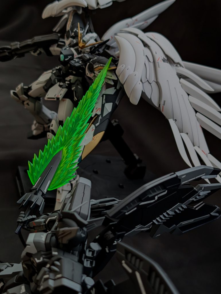 MGガンダムエピオン(SUD装備)　缶スプレー塗装–4枚目/制作者：Hacchi-Viper