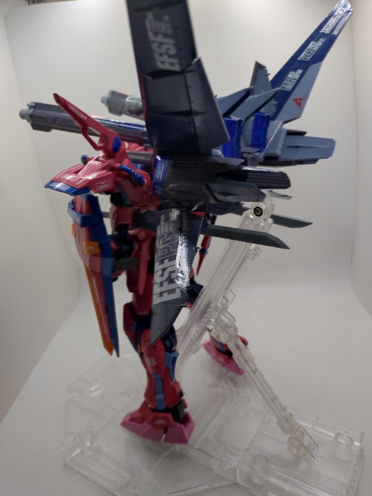 ネットでたまたまI.W.S.Pの中古品を見つけて、I.W.S.Pだけのパーツを購入して、塗装して寝かせておきました。