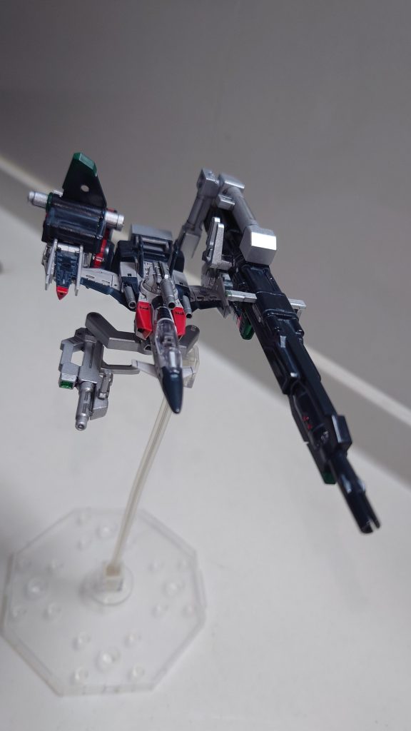 ランチャーストライカー装備 