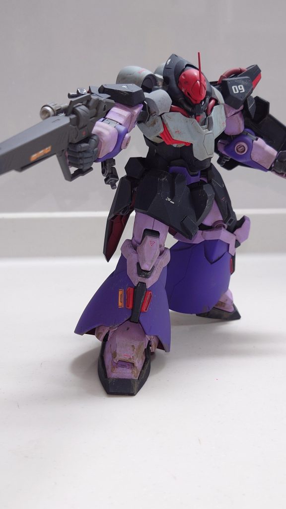 ビームライフルもあります!これでより万能機に(zaku-kao6)