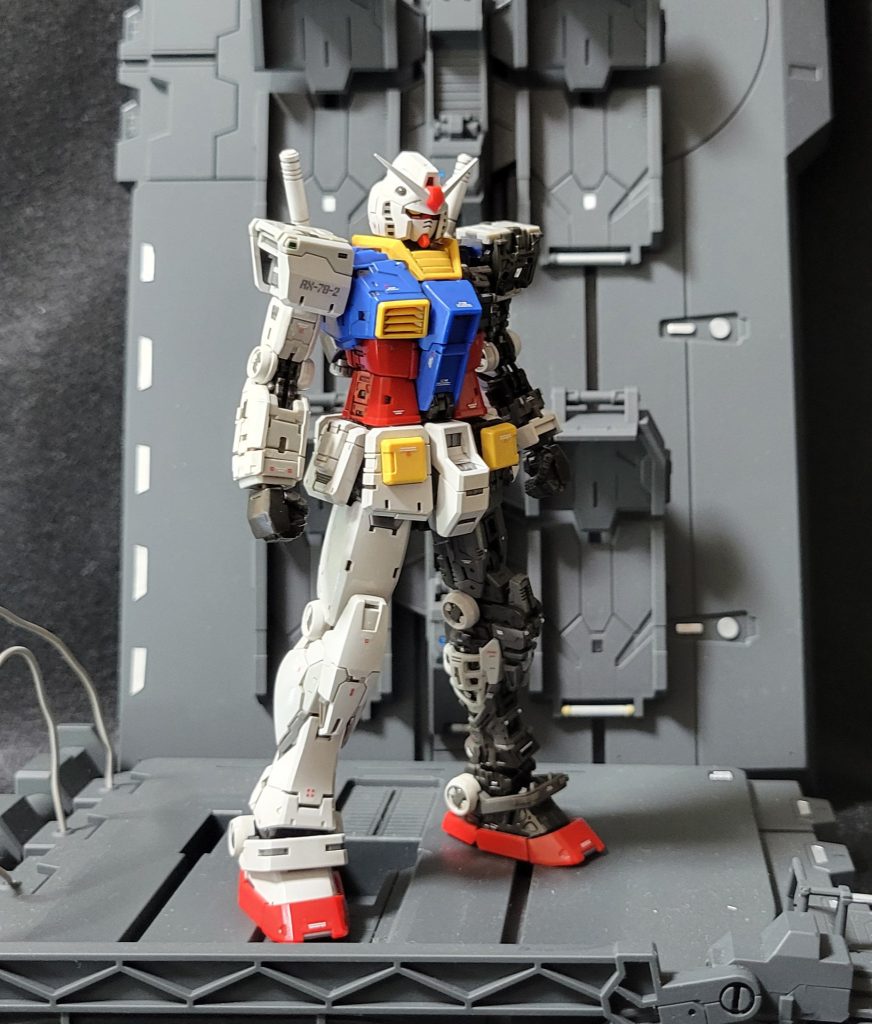 組み上げもこの段階でストップしてるんで、ライフルとかシールドとかランナーのままです。いずれつくるかも~。