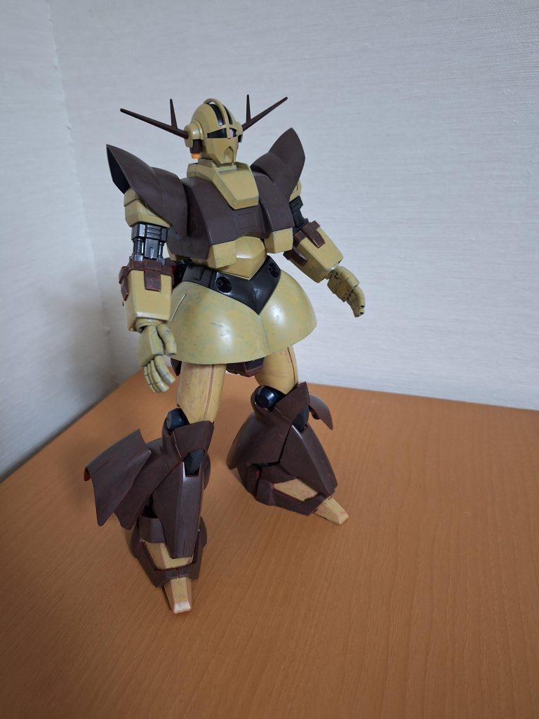 陸戦型ジオング–3枚目/制作者：undershrine